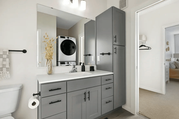 In-unit washer/dryer